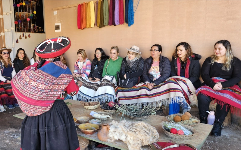 Por que viajar em grupo com a Machu Picchu para Elas?