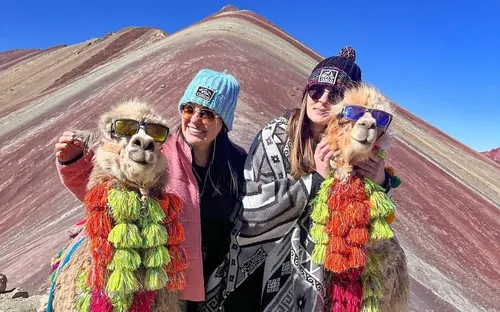 Montanha Colorida: Conheça Vinicunca e Palcoyo as trilhas mais deslumbrantes dos Andes peruanos